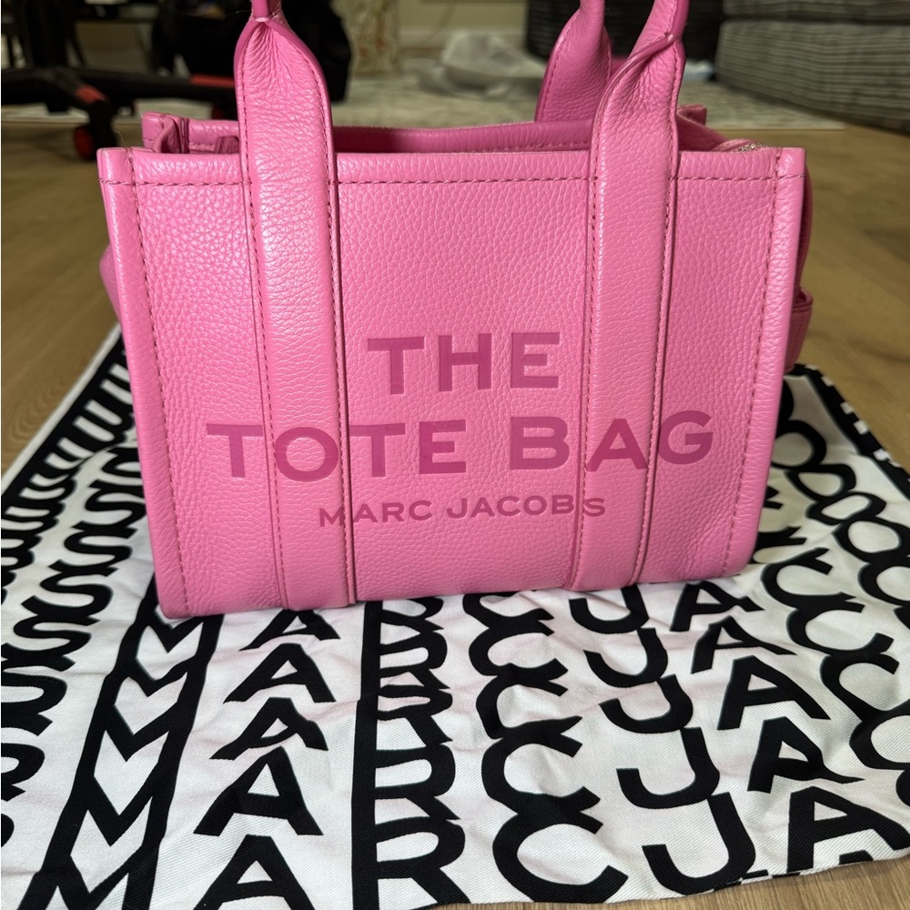 Marc Jacobs Pink Pebbled Leather Tote